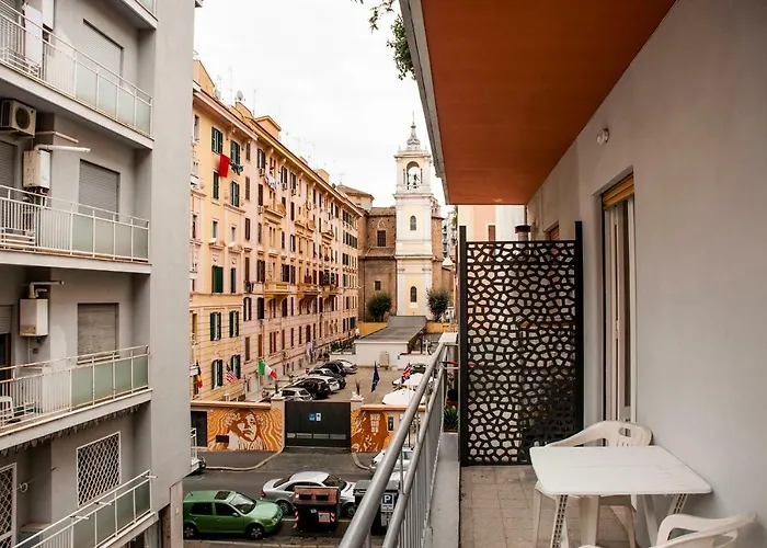 Apartament Guesthost - Vatican Museums Cozy Flat X4 *