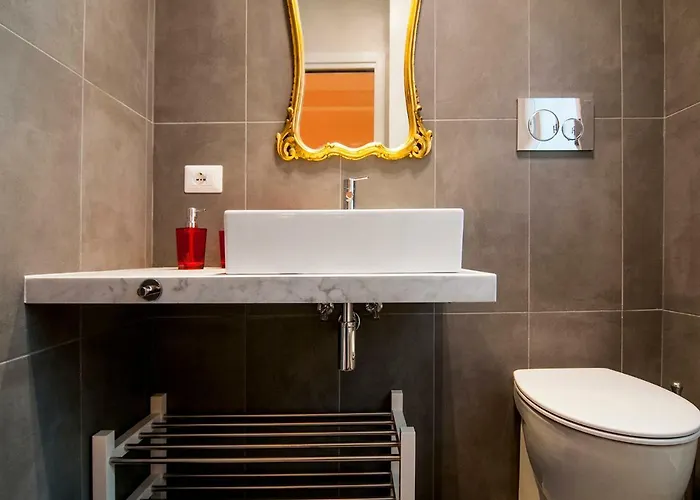 Guesthost - Vatican Museums Cozy Flat X4 *